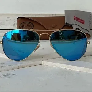 NOT FOR SALE. Ray Ban Polarized Flash Aviator - Blue Mirror & Gold Frame Ray-Ban | Accessories | Not For Sale Ray Ban Polarized Flash  main image 3